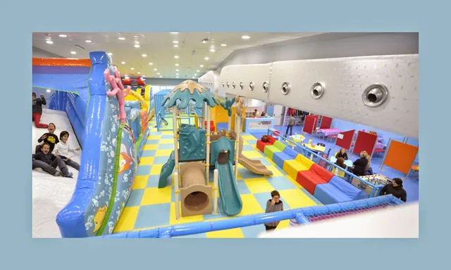 Aquarium indoor playground
