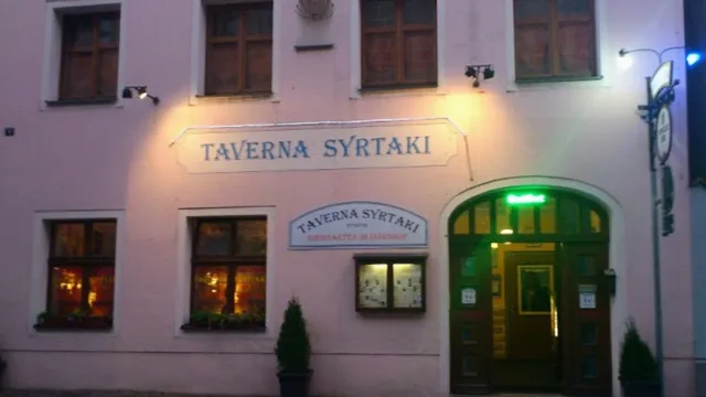 Syrtaki Taverna Restaurant