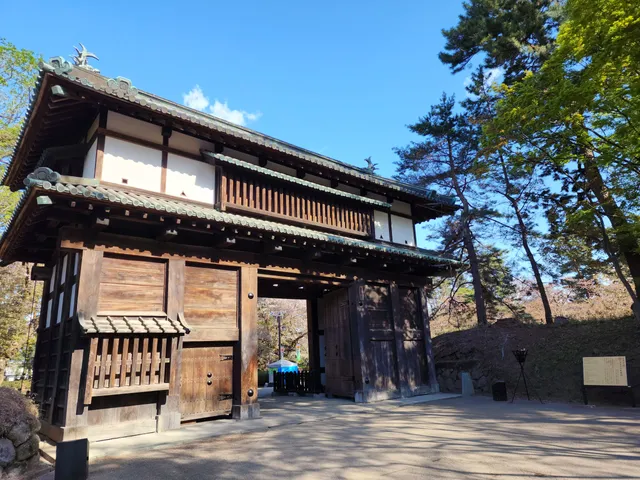 Hirosaki Castle Ninomaru Inner South Gate (Minamiuchimon Gate)