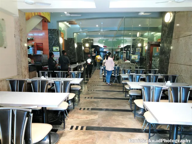 Shreedevi Veg Restaurant