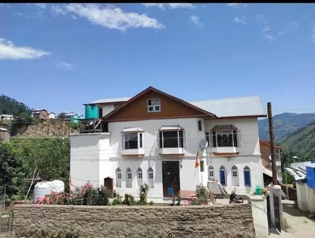 Cool Breeze Homestay Bhadarwah