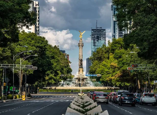 Avenida Paseo de la Reforma