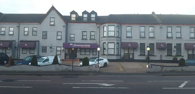 Rossmore Hotel