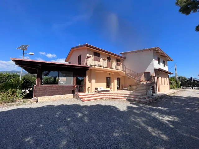 Farmhouse "La Corte dei Cavalli"