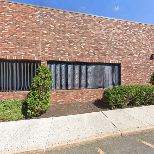 Wonder Marlboro Plaza