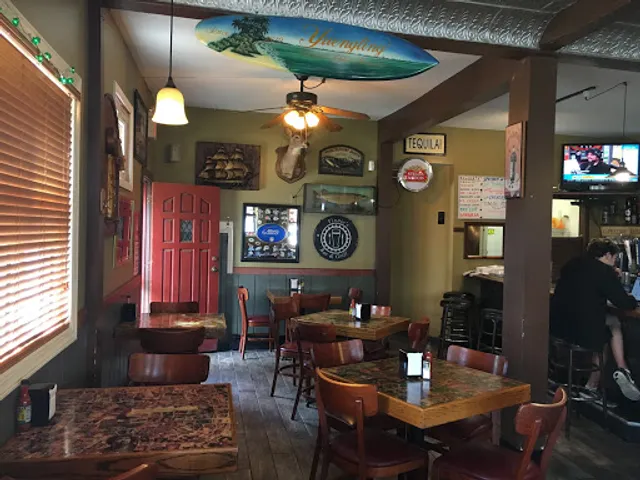 Vinnie's All Star Bar & Grill