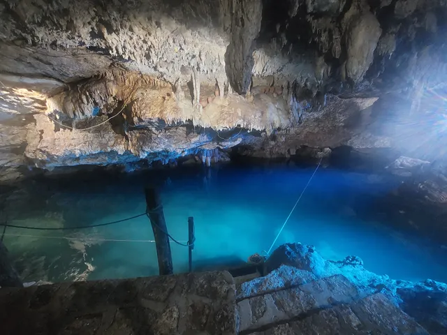 Cenote Che en yuc
