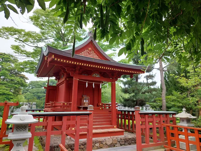 Hataage Benzaiten Shrine