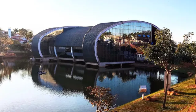 Biblioteca Municipal Parque Da Cultura
