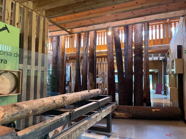 Casa del Parque de la Laguna Negra y Museo Del Bosque