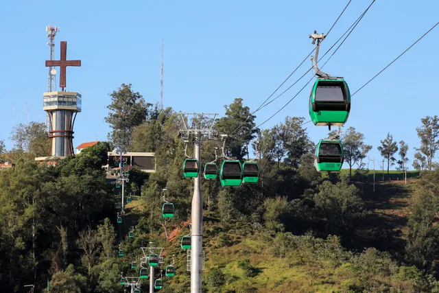 Air Bontur cable cars