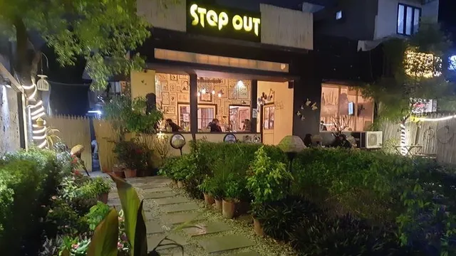 Stepout Cafe
