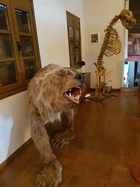 Perama Cave Projection Center "Anna Petroheilou"