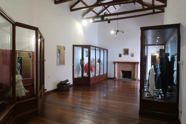 Costumbrista museum "CASA DEHEZA"