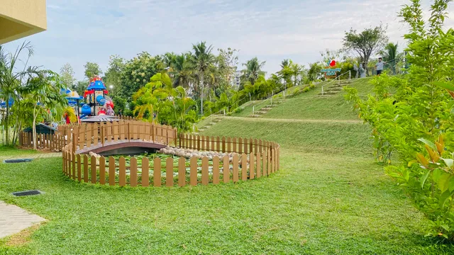 Chittilappilly Square