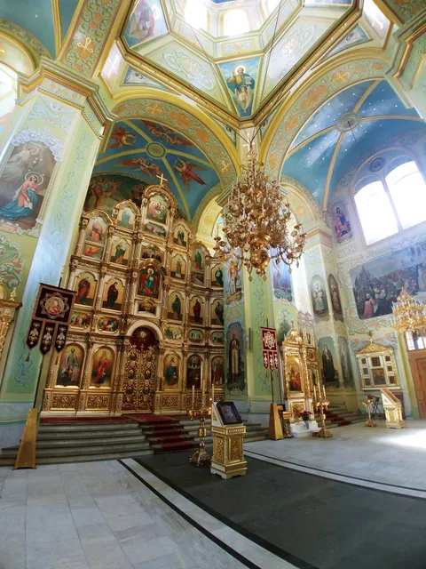 Svyato-Pokrovskiy Khram