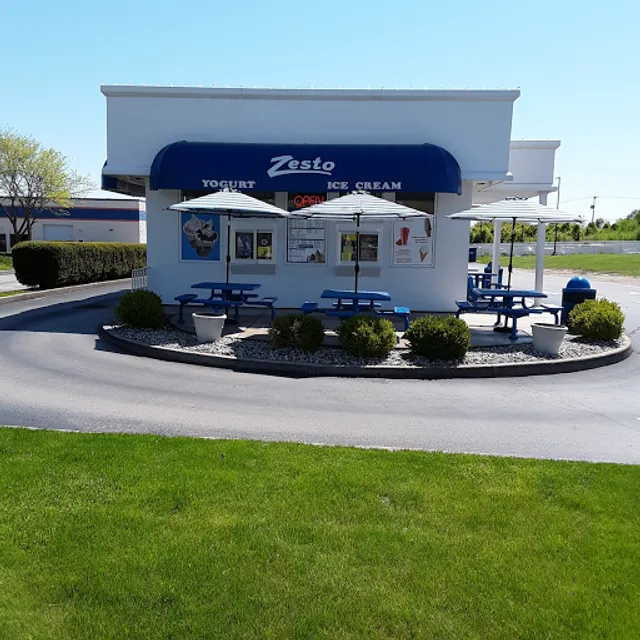 Zesto at Coldwater Crossing