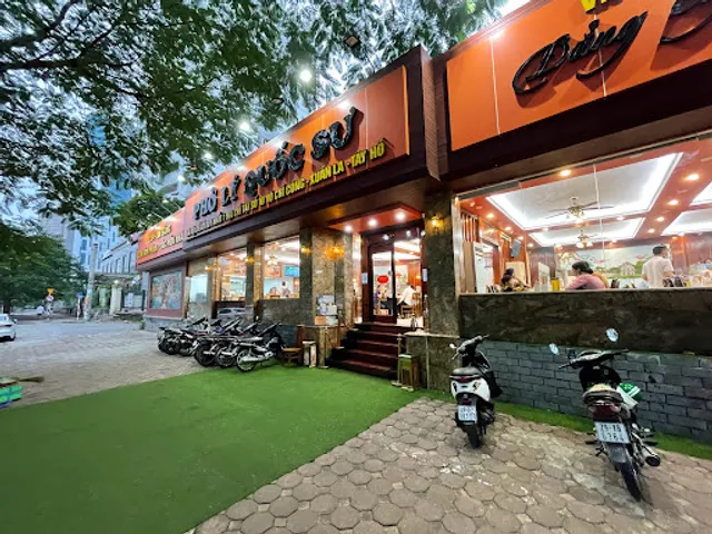 Phở Lý Quốc Sư - 10 Võ Chí Công