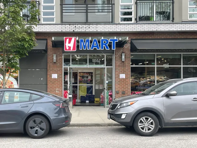 H-Mart Dunbar
