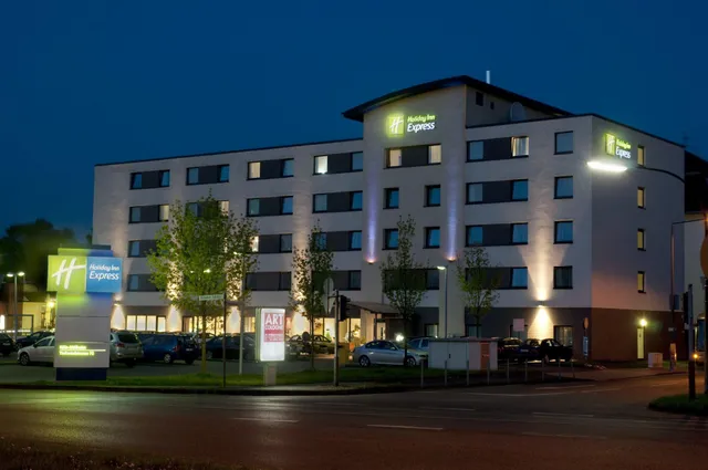 Holiday Inn Express Cologne - Muelheim by IHG