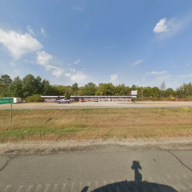 Whispering Pines Motel