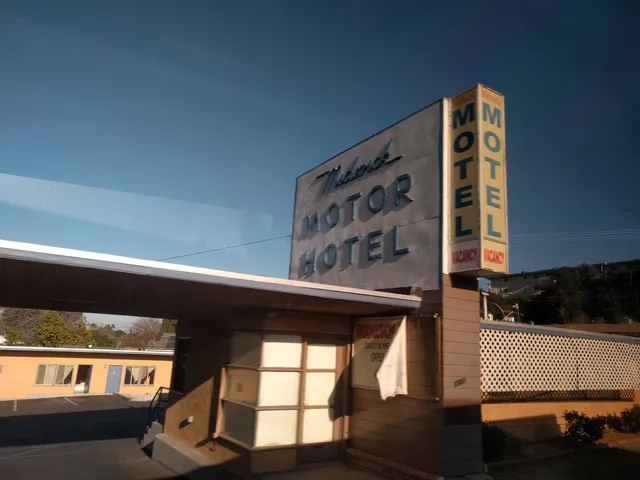 Wayfare Motel