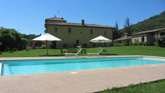 Azienda Agrituristica Podere Pratovecchio.