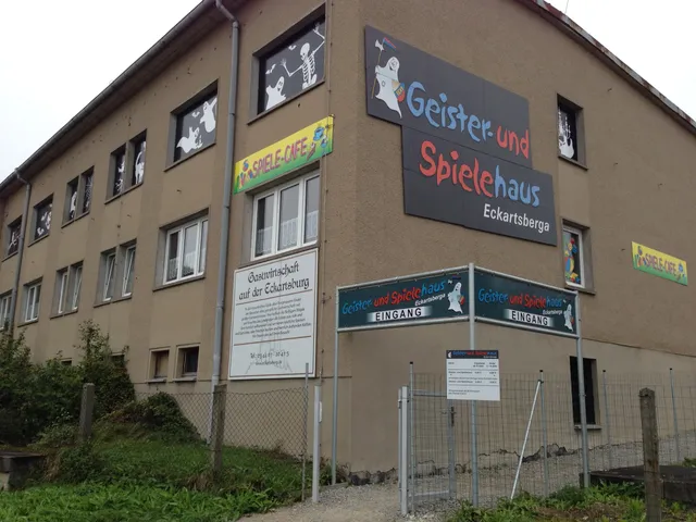 Geister- und Spielehaus
