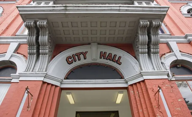 Victoria City Hall