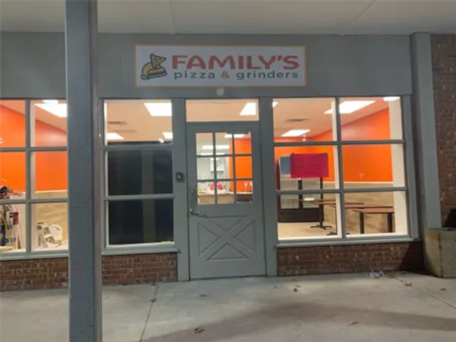 Family's Pizza & Grinders