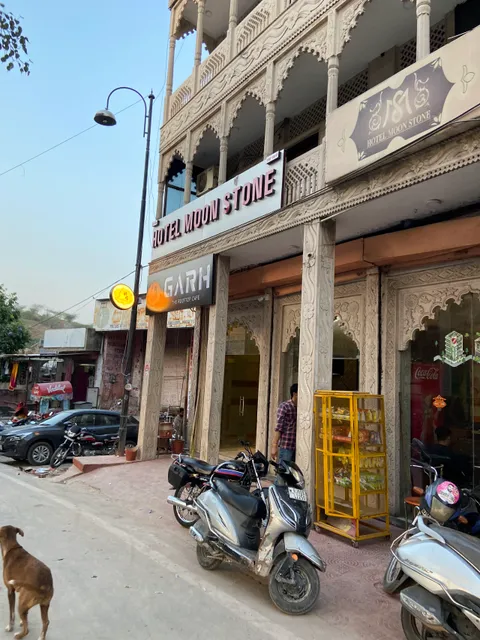 GARH the rooftop cafe