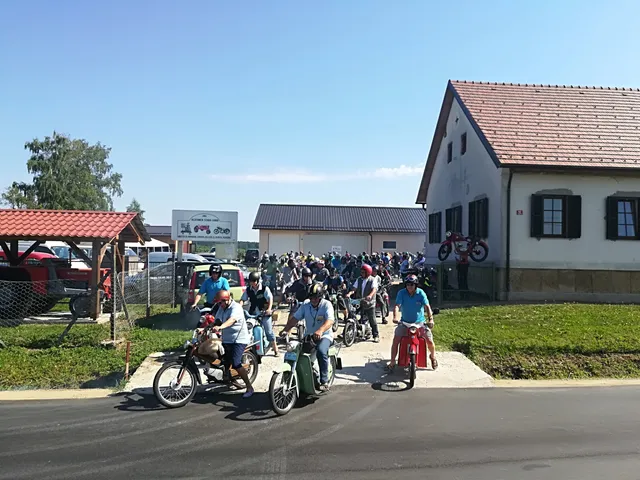 Tehnični-Etnološki Muzej Društva OLDTIMER STARA GORA