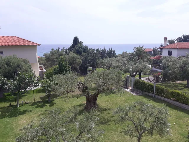 Petradaki Apartments