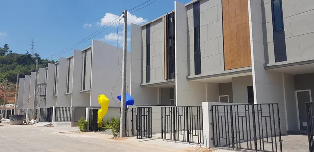 หมู่บ้าน Park Residence (โกเตง)