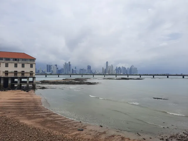 Paseo Esteban Huertas