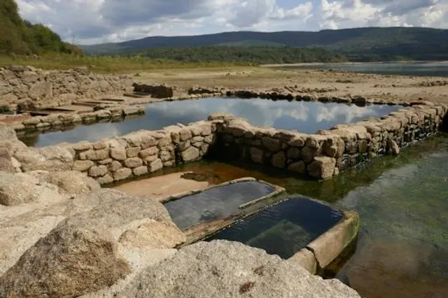 Roman Caldaria of Bande (Hotsprings)