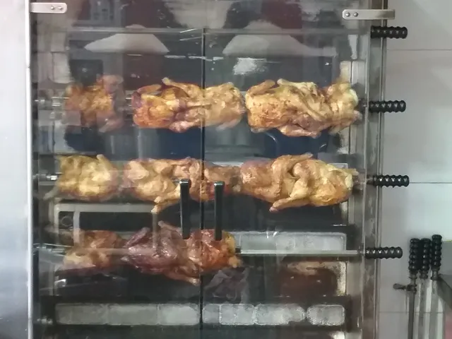 Churreria y asador de pollos Santa Auralia