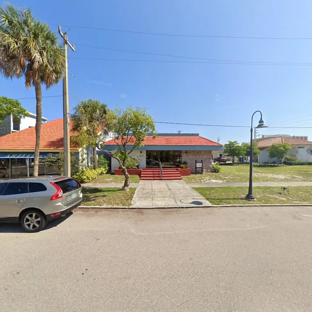 Beachy Waves Hair Studio