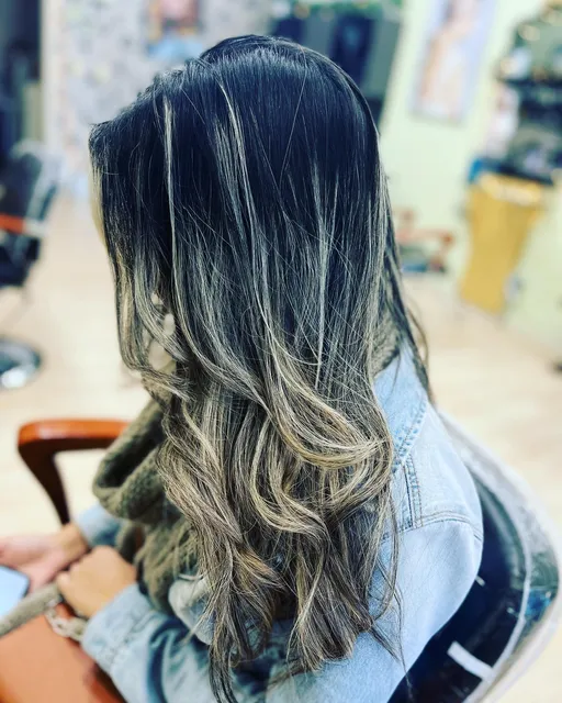 Jessie's Hair Illusions