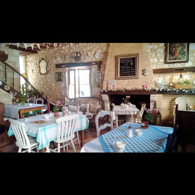 Roses salon de thé vintage Tearoom