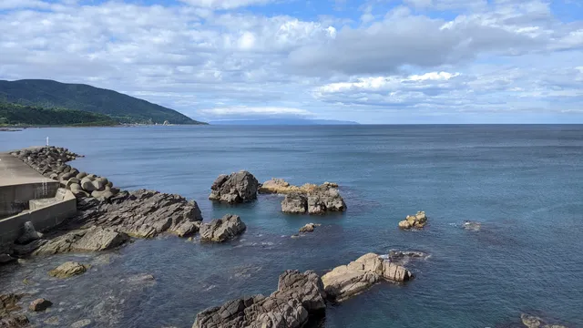 Karibamotsutadoritsu Natural Park