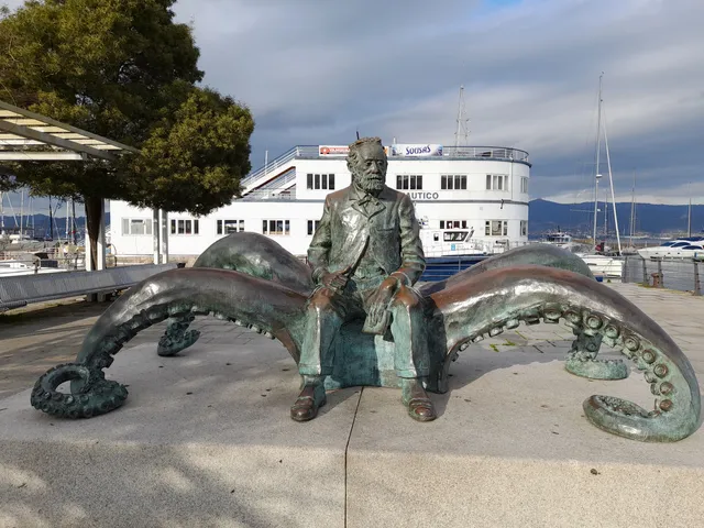 Monumento a Jules Verne