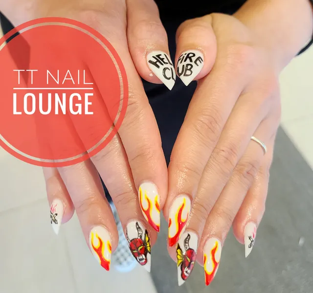 T T Nail Lounge