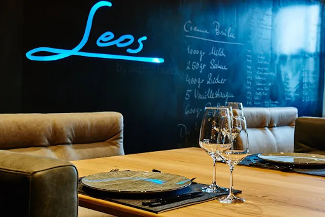 LEOs by Stephan Brandl