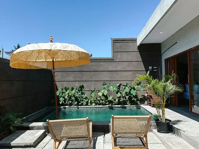 VILLA KAYOO AND VILLA KONGLOO