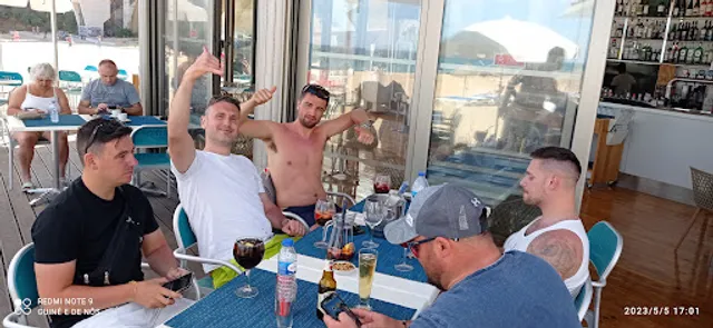 Roca Beach Bar & Restaurante