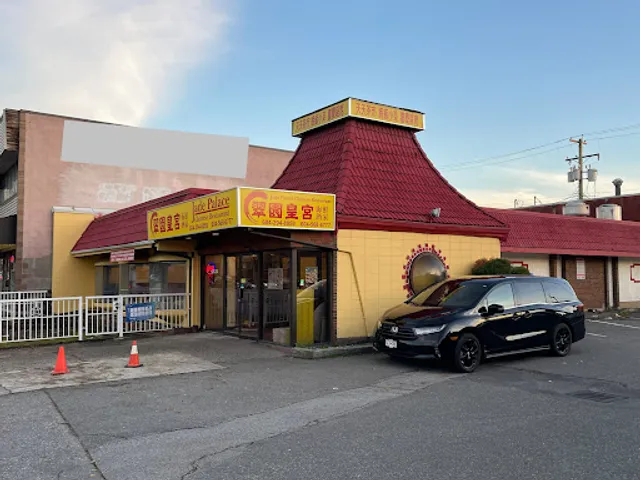 Jade Palace Chinese Restaurant