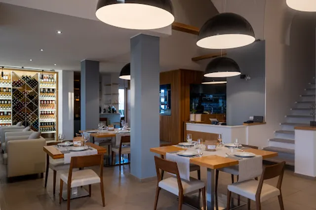 Varius al Porto Osteria di Mare Fronte Mare Gallipoli