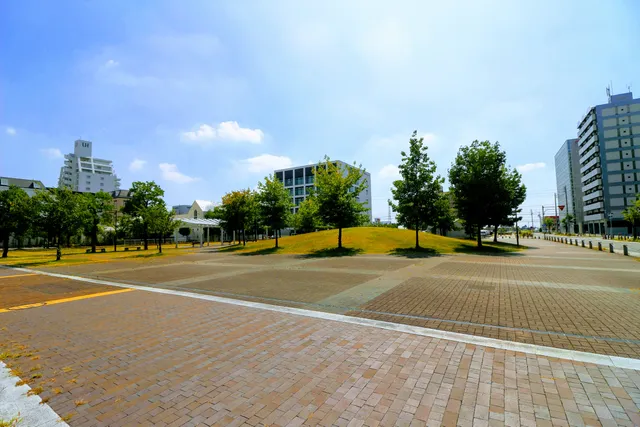 Mikawaanjo Twin Park