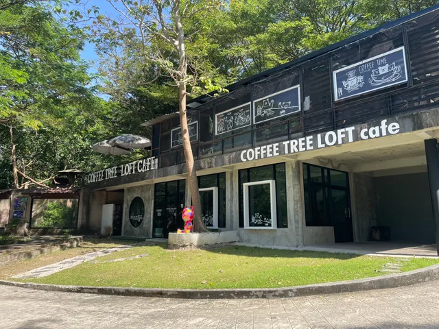 Coffee Tree Loft Cafe'